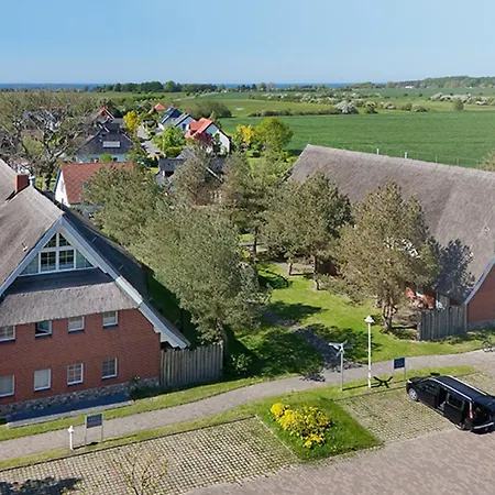 Am Gutspark Drankse Sonnenstrahl * Dranske