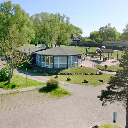 Am Gutspark Drankse Sonnenstrahl Apartament