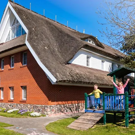 Am Gutspark Drankse Sonnenstrahl * Dranske